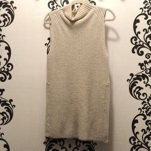 Wilfred Durandal sweater (sleeveless)